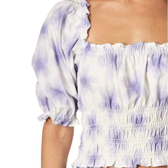 Levi's Large Tilly Printed Smocked Puff Sleeve Ruffle Trim Peasant Top - Picture 3 of 9